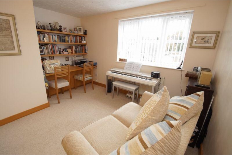 B Crabtree Drive Bromsgrove Worcestershire